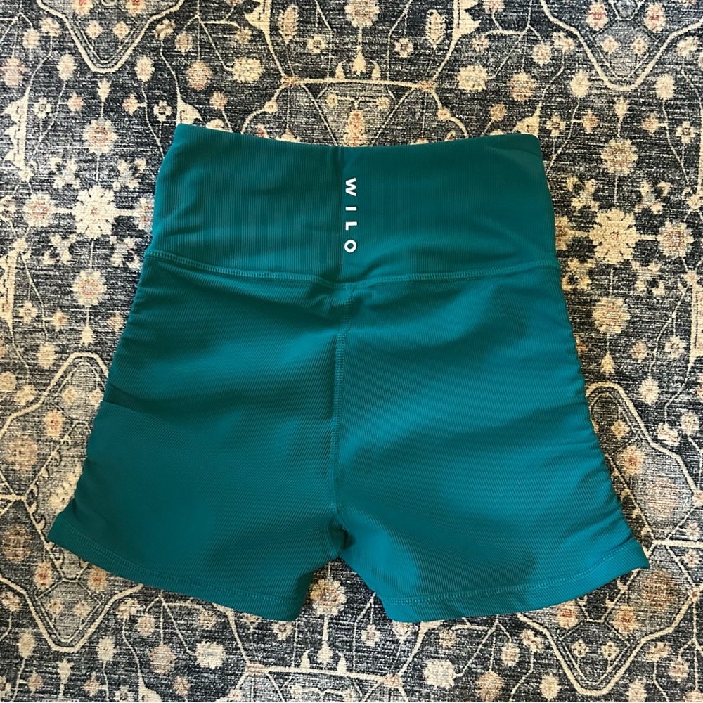 Wilo the Label Ruched Bike Shorts - Everlade XS - Picture 4 of 4
